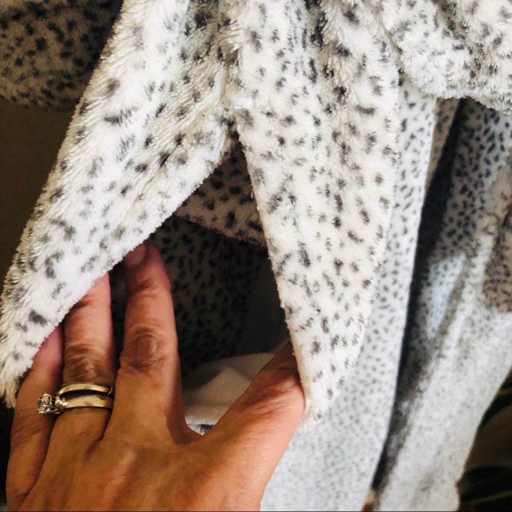 Oscar de la Renta Gray White Rope - Picture 6 of 10